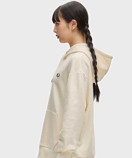 FRED PERRY(フレッドペリー)の「Tipped Hooded Sweatshirt/ティップドフードスウェット(パーカー・メンズ・ベージュ/ブラック/ネイビー・XL/L/M/S)」の21枚目の写真