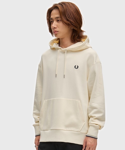 FRED PERRY(フレッドペリー)の「Tipped Hooded Sweatshirt/ティップドフードスウェット(パーカー・メンズ・ベージュ/ブラック/ネイビー・XL/L/M/S)」の22枚目の写真