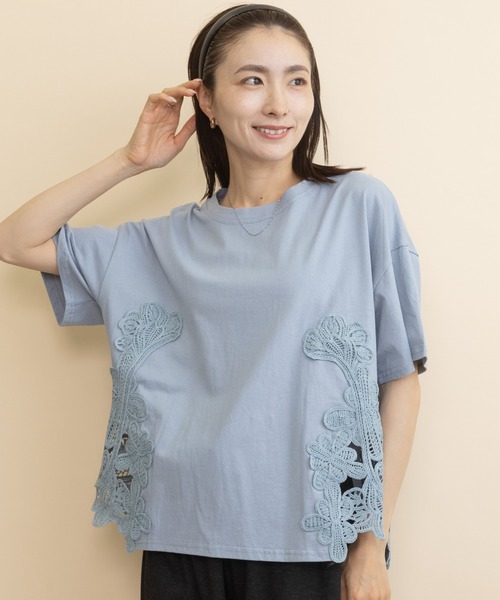 lodie(ロディ)の「サイドレーストリムT(Tシャツ/カットソー・レディース・ブルー/ブラック・FREE)」の7枚目の写真