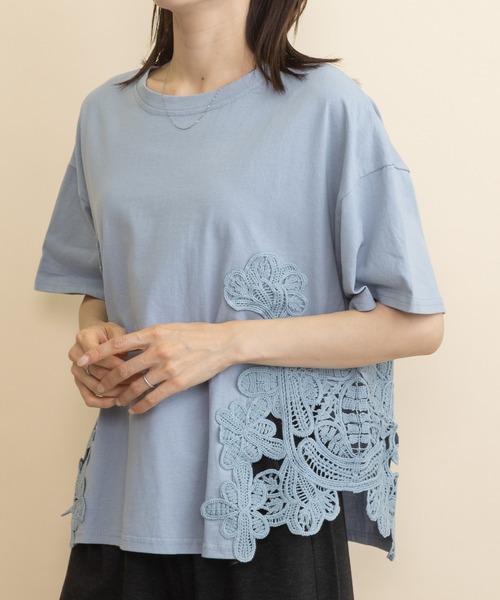 lodie(ロディ)の「サイドレーストリムT(Tシャツ/カットソー・レディース・ブルー/ブラック・FREE)」の8枚目の写真