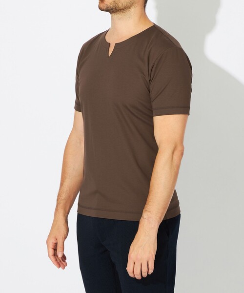 EPOCA UOMO(エポカウォモ)の「ライトポンチキーネックカットソー(Tシャツ/カットソー・メンズ・ブラウン系その他6/ホワイト/ダークネイビー・48/46)」の8枚目の写真