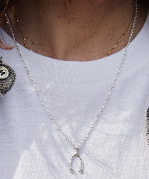 SunKu(サンク)の「SunKu/サンク WISHBONE NECKLACE ウィッシュボーン ネックレス シルバー シンプル メンズ レディース 2026年 夏 夏服(ネックレス・メンズ・シルバー・FREE)」の6枚目の写真