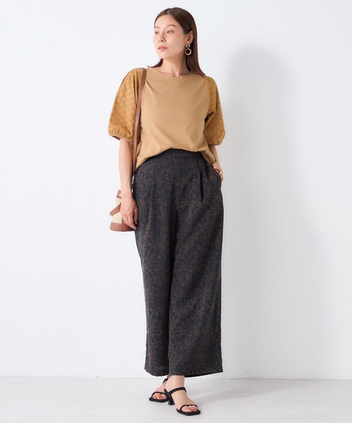 GALLORIA(ギャローリア)の「袖刺繍布帛切替プルオーバー(Tシャツ/カットソー・レディース・ブラック/ライトブラウン/グリーン・LL/M/L/S)」の11枚目の写真