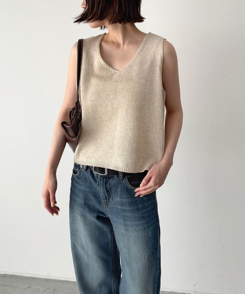 CANAL JEAN(キャナルジーン)の「El mar バックレースUPニットタンク(ニット/セーター・レディース・ブラック/キナリ・ONE SIZE)」の2枚目の写真