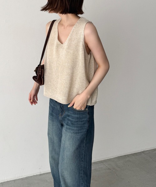 CANAL JEAN(キャナルジーン)の「El mar バックレースUPニットタンク(ニット/セーター・レディース・ブラック/キナリ・ONE SIZE)」の7枚目の写真