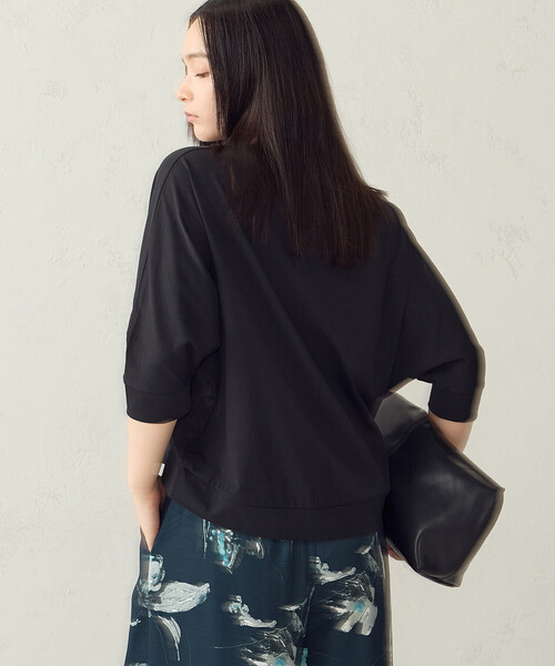 COMME CA ISM（コムサイズム）の「【接触冷感】ドルマンスリーブ Tシャツ（Tシャツ/カットソー・レディース・ホワイト/ブラック・LARGE/MEDIUM）」の8枚目の写真