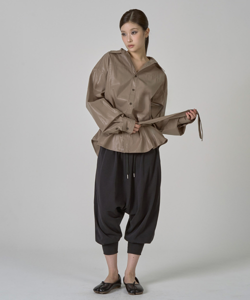 ZIZEMUSEUM（ジゼミュージアム）の「BALLOON SWEATPANTS (BLACK)（スウェットパンツ・レディース・その他・OS）」の2枚目の写真