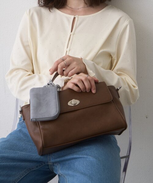 CIAOPANIC TYPY(チャオパニックティピー)の「【WEB限定】クロコポーチ付きフラップデザインBAG(ショルダーバッグ・レディース・ブラック/ブラウン・ONE SIZE)」の14枚目の写真
