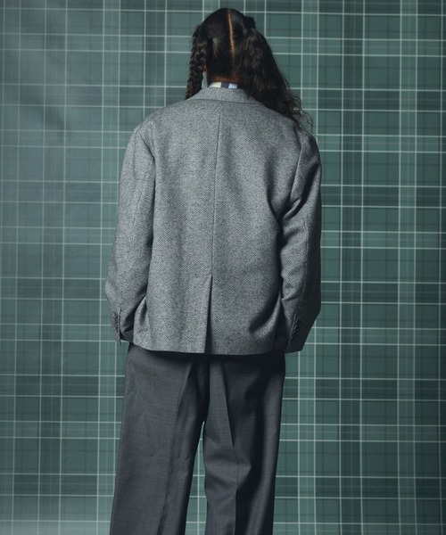 MAISON SPECIAL（メゾンスペシャル）の「《UNISEX》【Italian Dead Stock Fabric】Double-breasted Prime-Over 6B Tailored Jacket/【イタリアンデッドストックファブリック】ダブルブレストプライムオーバー6Bテーラードジャケット【MAISON SPECIAL/メゾンスペシャル】■セットアップ対応■（テーラードジャケット・メンズ・ブラウン/ベージュ/ブラック/ダークネイビー/グレイッシュベージュ/グレー・2/1/0）」の12枚目の写真