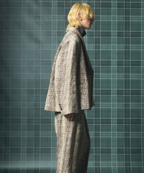 MAISON SPECIAL（メゾンスペシャル）の「《UNISEX》【Italian Dead Stock Fabric】Double-breasted Prime-Over 6B Tailored Jacket/【イタリアンデッドストックファブリック】ダブルブレストプライムオーバー6Bテーラードジャケット【MAISON SPECIAL/メゾンスペシャル】■セットアップ対応■（テーラードジャケット・メンズ・ブラウン/ベージュ/ブラック/ダークネイビー/グレイッシュベージュ/グレー・2/1/0）」の14枚目の写真