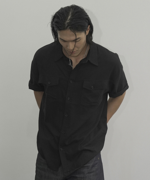 SIIIIDO(シド)の「SENATOR HALF SHIRT(BLACK)(シャツ/ブラウス・メンズ・その他・2)」の1枚目の写真