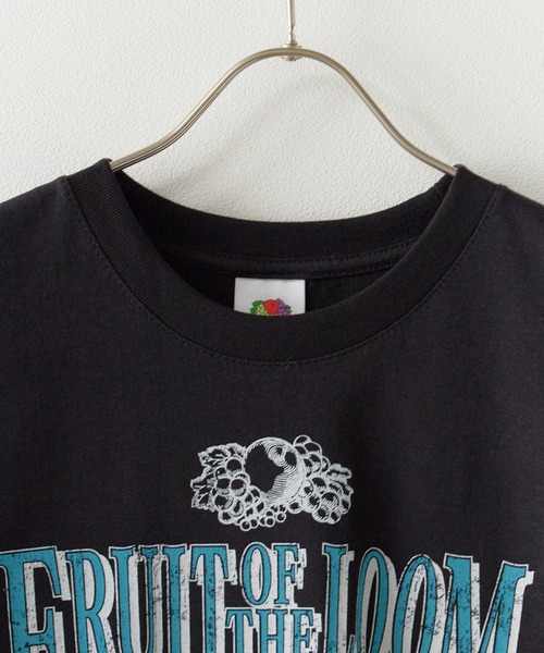 FRUIT OF THE LOOM(フルーツオブザルーム)の「FRUIT OF THE LOOM /フルーツオブザルームPrint T-Shirt B 半袖Tシャツ 2026新作 再入荷 夏服(Tシャツ/カットソー・メンズ・ブラック・XL)」の2枚目の写真
