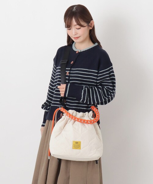 one'sterrace(ワンズテラス)の「KiU パデッドパラコードハンドルトート(トートバッグ・レディース・ベージュ系8/アイボリー系8/ブラック系8・99)」の20枚目の写真