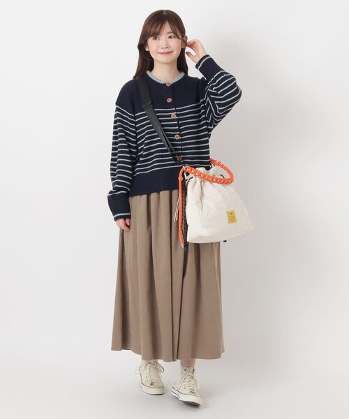 one'sterrace(ワンズテラス)の「KiU パデッドパラコードハンドルトート(トートバッグ・レディース・ベージュ系8/アイボリー系8/ブラック系8・99)」の21枚目の写真