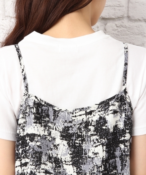 LEPSIM（レプシィム）の「タックAラインキャミソール　721952（キャミソール・レディース・ブラウン系その他/ピンク系その他/ブラック系その他/ブラック×ホワイト/ホワイト×ネイビー/ブラック/グレイッシュベージュ・FREE）」の14枚目の写真