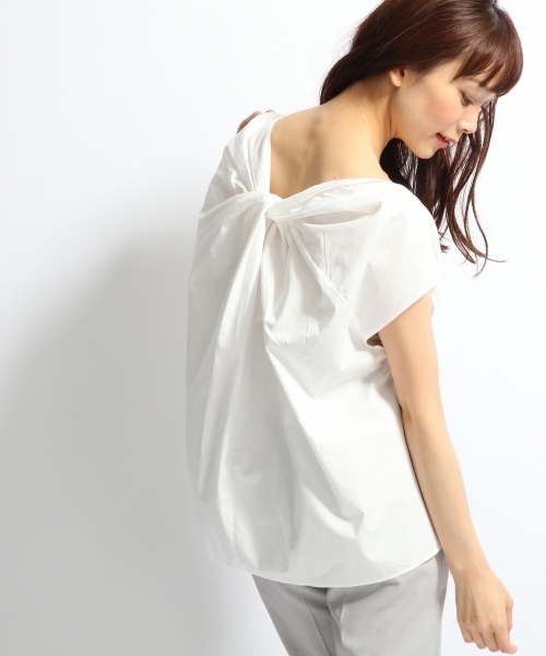 A part by(アパートバイ)の「12GCAバッククロスFS 724624 (ニット/セーター・レディース・ネイビー/ホワイト/ブラック・FREE)」の4枚目の写真