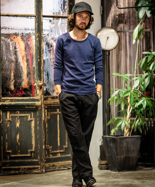 CAMBIO（カンビオ）の「mlt1680 - Span Fraise Stitch U-Neck Long Sleeve Tee（Tシャツ/カットソー・メンズ・ホワイト/ホワイト×ブラック/ホワイト×グレー/ホワイト×ネイビー/ブラック/杢グレー/ネイビー・M/L）」の9枚目の写真