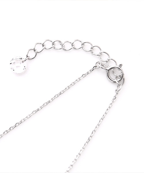 Luz Llena (NEY)(ラズレナニー)の「カーブライン・シンプルネックレス(ネックレス・レディース・ゴールド/シルバー・フリ-)」の5枚目の写真