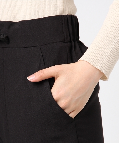 un dix cors(アンディコール)の「ジョーゼットテーパードパンツ(その他パンツ・レディース・ライトベージュ/ブラック/ライトグレー/グリーン・36/38)」の12枚目の写真