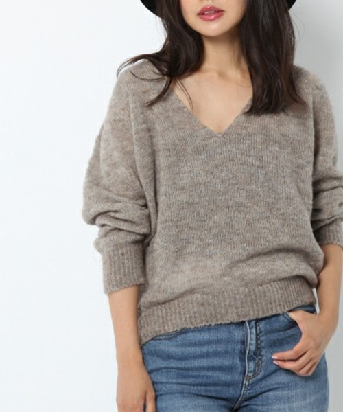 laboratory work（ラボラトリーワーク）の「【佐藤繊維】ミックスブラッシュVネックPO【JAPAN MADE】（ニット/セーター・レディース・チャコールグレー/ベージュ/ネイビー・MEDIUM）」の3枚目の写真