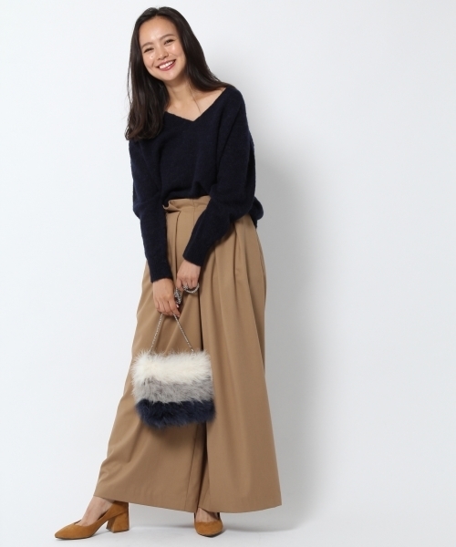 laboratory work（ラボラトリーワーク）の「【佐藤繊維】ミックスブラッシュVネックPO【JAPAN MADE】（ニット/セーター・レディース・チャコールグレー/ベージュ/ネイビー・MEDIUM）」の4枚目の写真