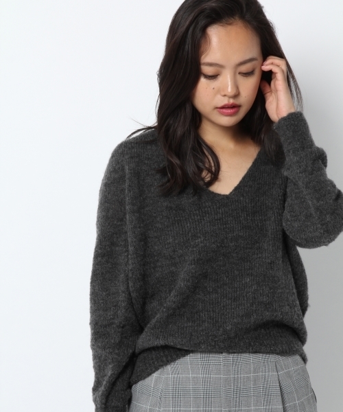 laboratory work（ラボラトリーワーク）の「【佐藤繊維】ミックスブラッシュVネックPO【JAPAN MADE】（ニット/セーター・レディース・チャコールグレー/ベージュ/ネイビー・MEDIUM）」の17枚目の写真