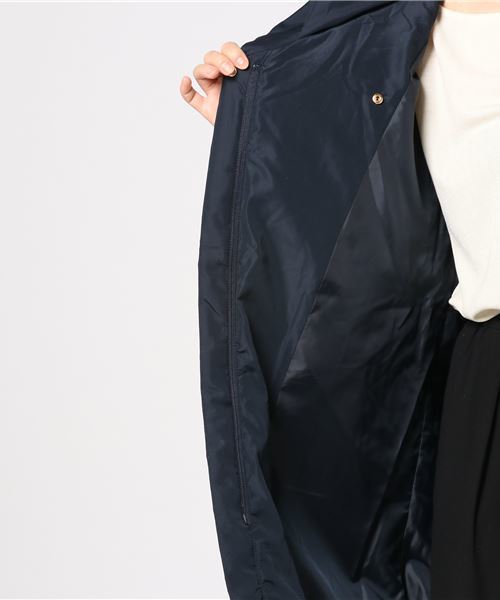 LBC(エルビーシー)の「タフタダウンコート (ダウンジャケット/コート・レディース・ベージュ/ネイビー・LARGE/MEDIUM)」の4枚目の写真