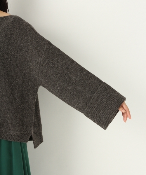 A part by(アパートバイ)の「5GWAルーズボートネックニットPO 774179 (ニット/セーター・レディース・チャコールグレー/パープル/オフホワイト/ブルー・FREE)」の19枚目の写真