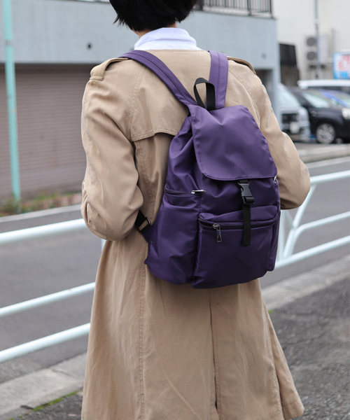florist（フローリスト）の「シンプルナイロンバッグパック（バックパック/リュック・レディース・カーキ/ネイビー/モカ/ピンク/パープル/ブラック・FREE）」の8枚目の写真