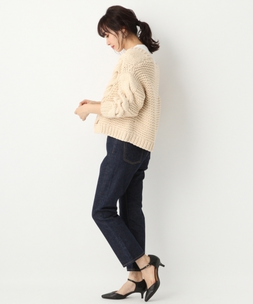 A part by(アパートバイ)の「HAND/CoAcケーブルカーディガン 781109 (カーディガン/ボレロ・レディース・ホワイト/ベージュ/グレー・FREE)」の15枚目の写真