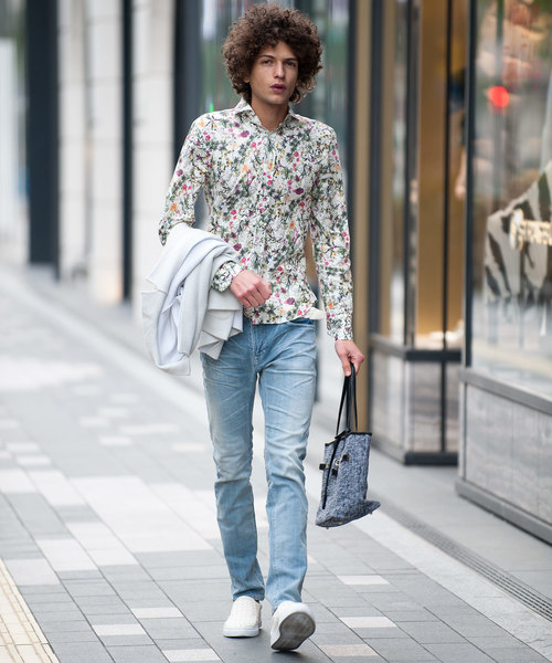 Buffalo Bobs（バッファローボブズ）の「PRIMAVERA(プリマベーラ)ホリゾンタルカラー 花柄 シャツ（シャツ/ブラウス・メンズ・パープル/ネイビー/サックスブルー/ピンク/イエロー/ブルー・2-3/1-2）」の14枚目の写真