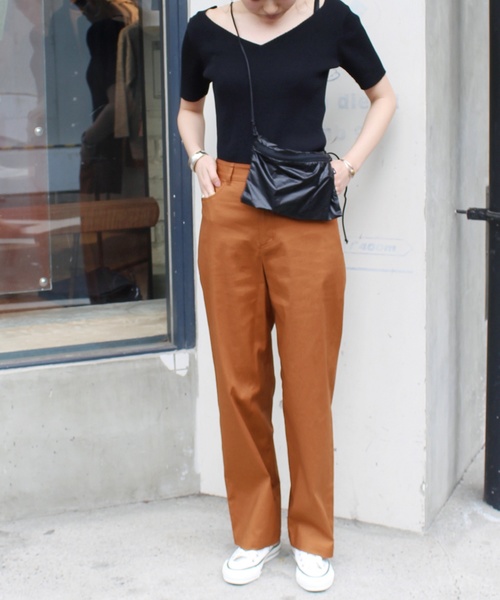 SLOBE IENA（スローブイエナ）の「麻混チノストレートパンツ◆（チノパンツ・レディース・キャメル/イエロー/ネイビー・36/40/38）」の19枚目の写真