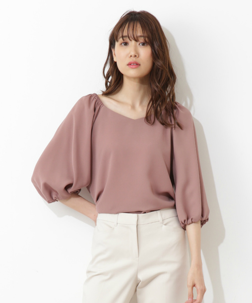 NATURAL BEAUTY BASIC（ナチュラルビューティーベーシック）の「ボリュームスリーブブラウス（シャツ/ブラウス・レディース・ブラック/ホワイト系その他/ブラウン・MEDIUM/SMALL）」の3枚目の写真