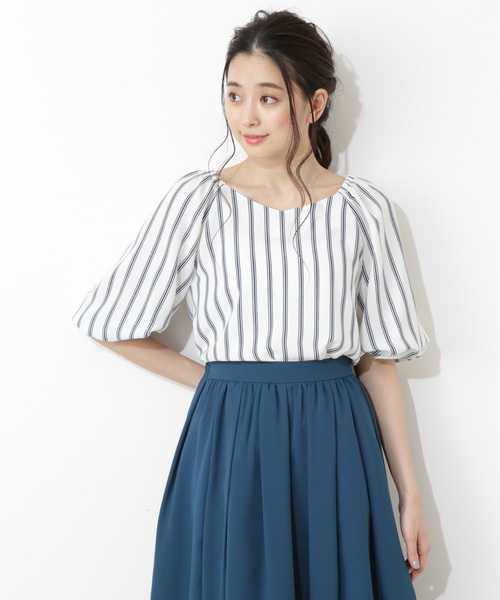 NATURAL BEAUTY BASIC（ナチュラルビューティーベーシック）の「ボリュームスリーブブラウス（シャツ/ブラウス・レディース・ブラック/ホワイト系その他/ブラウン・MEDIUM/SMALL）」の11枚目の写真