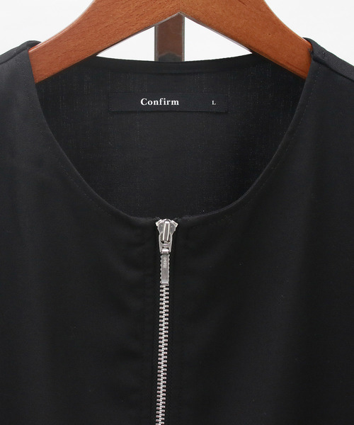 Confirm(コンファーム)の「Confirm / コンファーム ノーカラーZIPジャケット(ノーカラージャケット・メンズ・ブラック/グレー・M/L)」の6枚目の写真