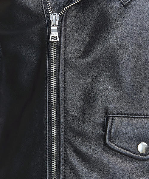 BEAUTY&YOUTH UNITED ARROWS(ビューティーアンドユースユナイテッドアローズ)の「BY シープレザーダブルライダースジャケット(ライダースジャケット・レディース・ブラック・MEDIUM/SMALL)」の4枚目の写真