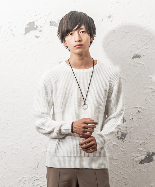 MinoriTY（マイノリティ）の「ルーズシルエット7G片畦クルーネックニット（ニット/セーター・メンズ・ブラック/ブラウン/ワイン/ネイビー/グレー/ホワイト/オレンジ/ベージュ・L/M）」の2枚目の写真