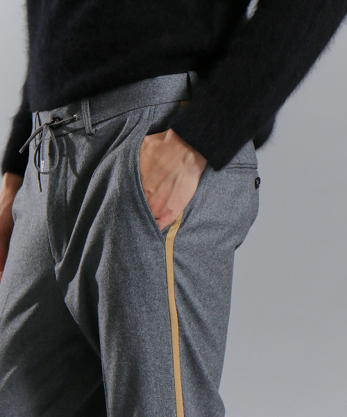 ABAHOUSE(アバハウス)の「フラノ側章イージーパンツ(その他パンツ・メンズ・グレー/キャメル・44/48/46)」の16枚目の写真