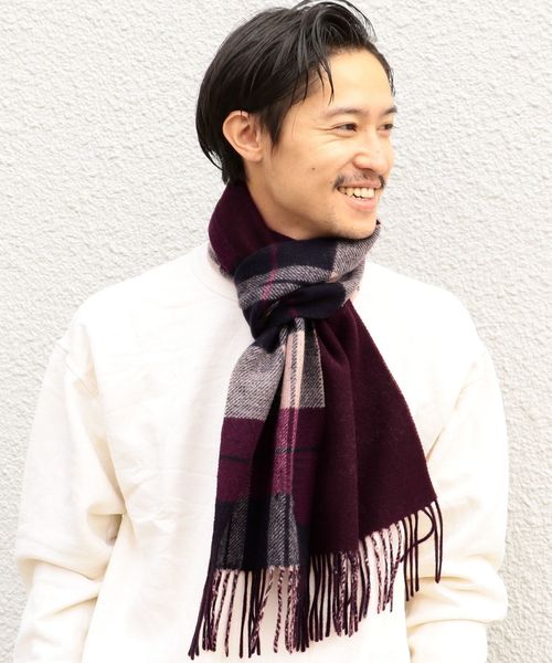 SHIPS（シップス）の「SHIPS Days:カシミヤ リバーシブルマフラー（チェック）（マフラー・メンズ・ブラック/ブラウン/レッド/コバルトブルー/ロイヤルブルー・ONE SIZE）」の5枚目の写真