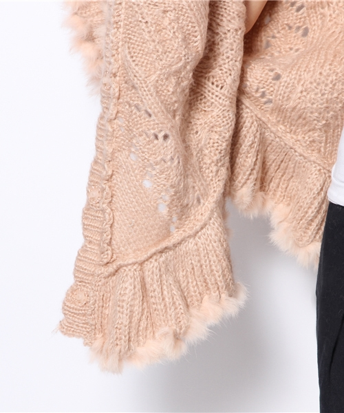 INGNI（イング）の「ファー付/ポンチョ（ポンチョ・レディース・ボルドー/ピンクベージュ/オフホワイト・MEDIUM）」の10枚目の写真