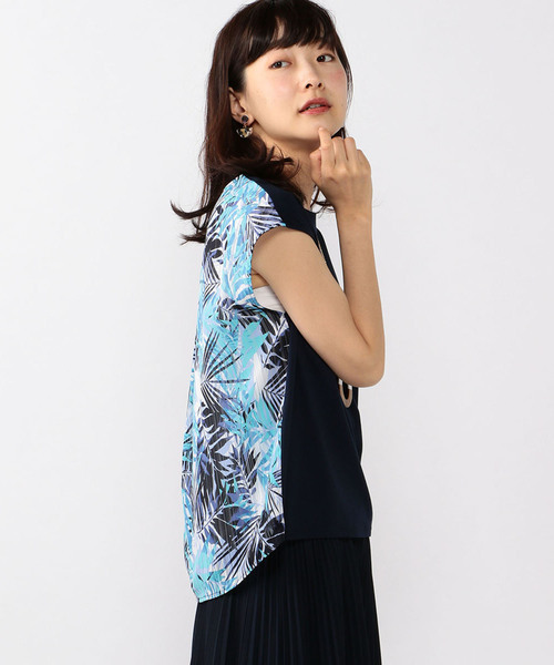 A/C DESIGN BY ALPHA CUBIC(エーシーデザインバイアルファキュービック)の「バックプリントプルオーバー(Tシャツ/カットソー・レディース・グリーン/ブルー・M size/L size)」の2枚目の写真