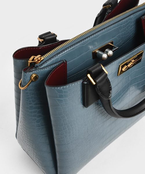 CHARLES & KEITH（チャールズ & キース）の「クロックエフェクト ラージストラクチャーバッグ / Croc-Effect Large Structured Bag（トートバッグ・レディース・ブラック/ベージュ/オリーブ/ブルー/タン・L）」の19枚目の写真