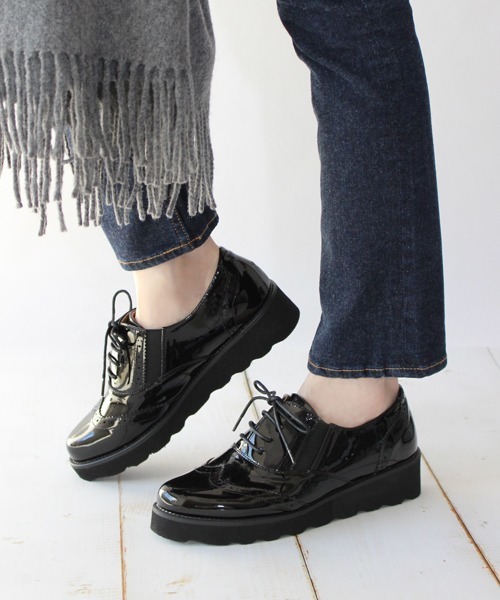 Fin（フィン）の「厚底レースアップシューズ（ドレスシューズ・レディース・ブラック/ブラック系その他・LL/S/M/L）」の10枚目の写真