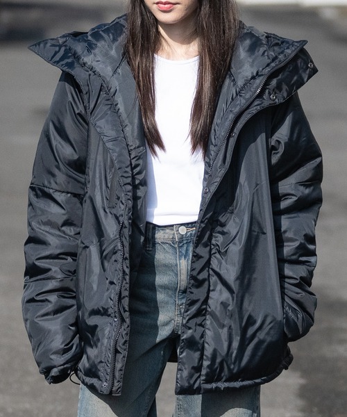 JOHN'S CLOSET（ジョンズクローゼット）の「【40I】エコダウン フーデットジャケット（ダウンジャケット/コート・メンズ・レッド/カーキ/イエロー/ブラック/ベージュ/ネイビー/チャコールグレー・LARGE/MEDIUM/X-LARGE）」の2枚目の写真