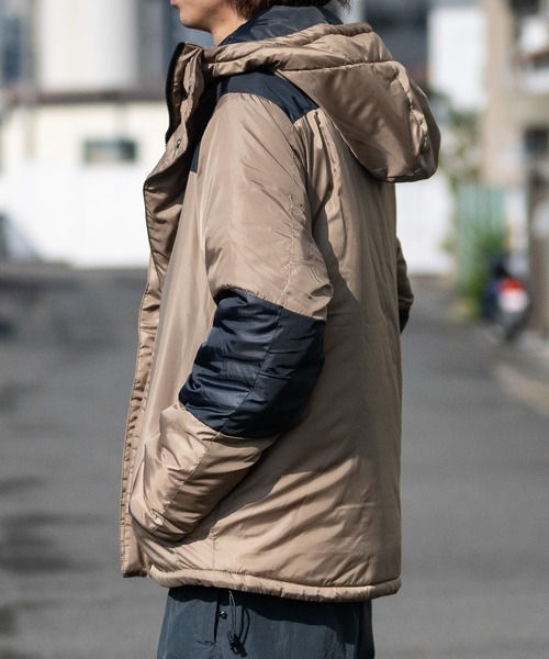 JOHN'S CLOSET（ジョンズクローゼット）の「【40I】エコダウン フーデットジャケット（ダウンジャケット/コート・メンズ・レッド/カーキ/イエロー/ブラック/ベージュ/ネイビー/チャコールグレー・LARGE/MEDIUM/X-LARGE）」の12枚目の写真