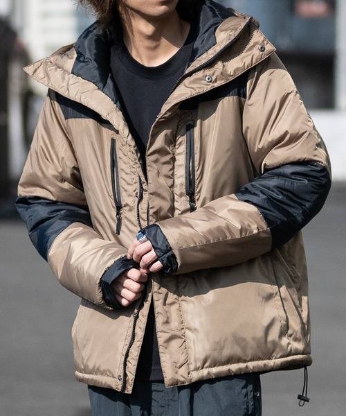 JOHN'S CLOSET（ジョンズクローゼット）の「【40I】エコダウン フーデットジャケット（ダウンジャケット/コート・メンズ・レッド/カーキ/イエロー/ブラック/ベージュ/ネイビー/チャコールグレー・LARGE/MEDIUM/X-LARGE）」の11枚目の写真