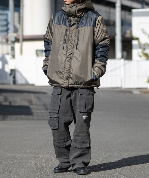 JOHN'S CLOSET（ジョンズクローゼット）の「【40I】エコダウン フーデットジャケット（ダウンジャケット/コート・メンズ・レッド/カーキ/イエロー/ブラック/ベージュ/ネイビー/チャコールグレー・LARGE/MEDIUM/X-LARGE）」の22枚目の写真