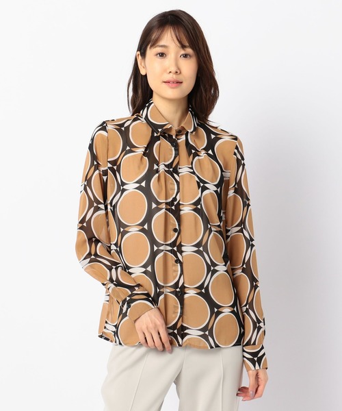 NARACAMICIE（ナラカミーチェ）の「ドットキカ柄シフォン長袖シャツ（シャツ/ブラウス・レディース・ベージュ/グリーン・SMALL/MEDIUM/LARGE）」の3枚目の写真