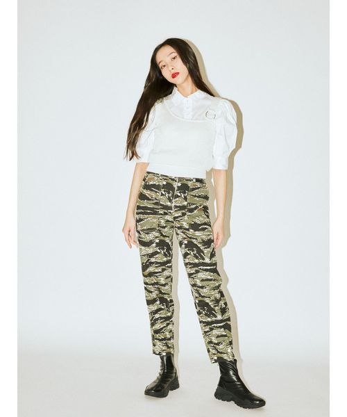 jouetie（ジュエティ）の「ヘムボタンカラーステッチパンツ（デニムパンツ・レディース・ブラック/アイボリー/その他1・SMALL/MEDIUM）」の9枚目の写真