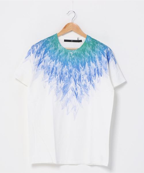 NO ID.(ノーアイディ)の「【NO ID.】Cotton Jersey Wing Print T-shirt / コットン 天竺 ウィング プリント Tシャツ(Tシャツ/カットソー・メンズ・ブラック/レッド/ブルー・1/2)」の3枚目の写真